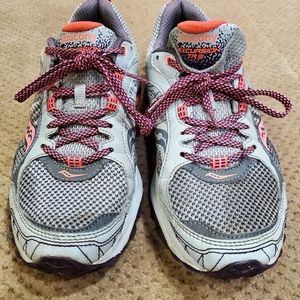 Saucony Excursion TR9 sneaker